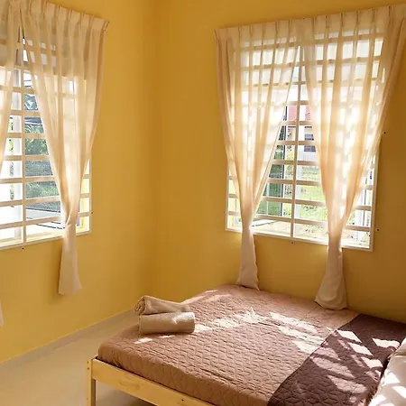 Twin Homestay D Kuala Terengganu Exterior photo